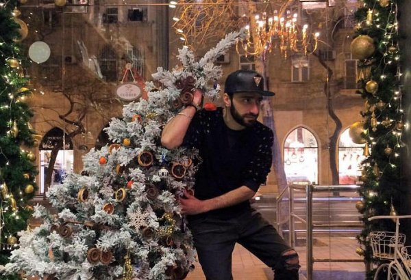 Новогодние композиции азербайджанского флориста (ФОТО)