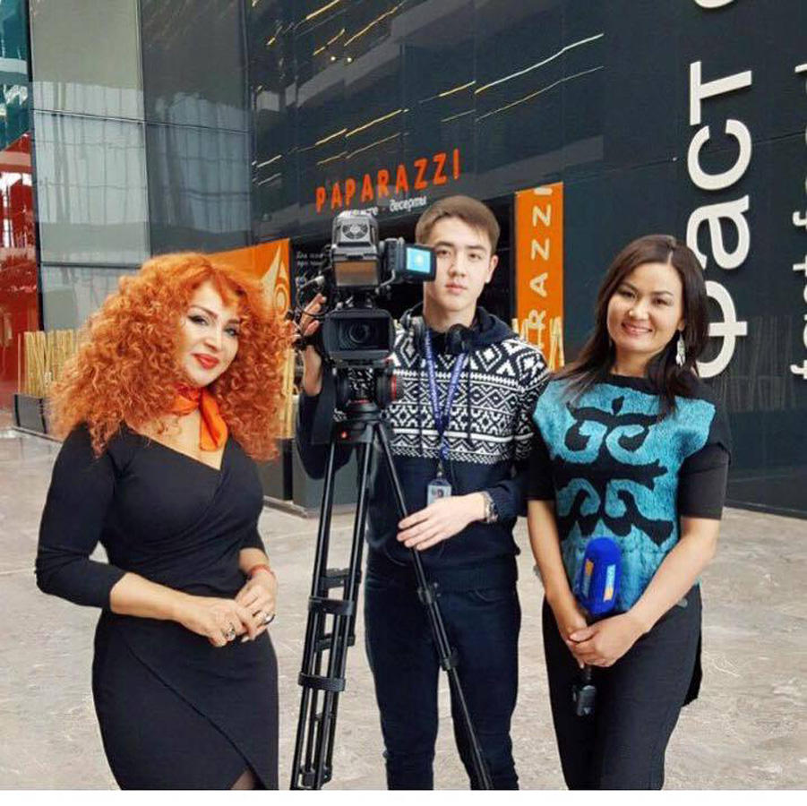 Земфира Адыгезалова и Марьям Шабанова на празднике в Казахстане (ФОТО)