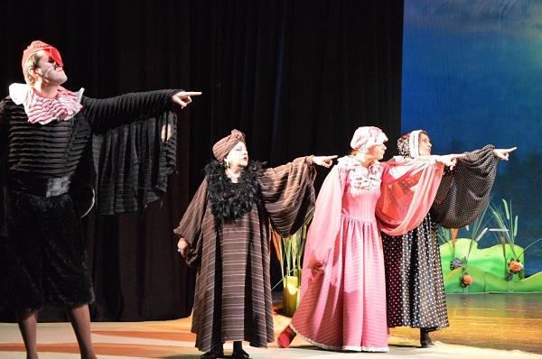 "Книга отзывов" азербайджанского театра