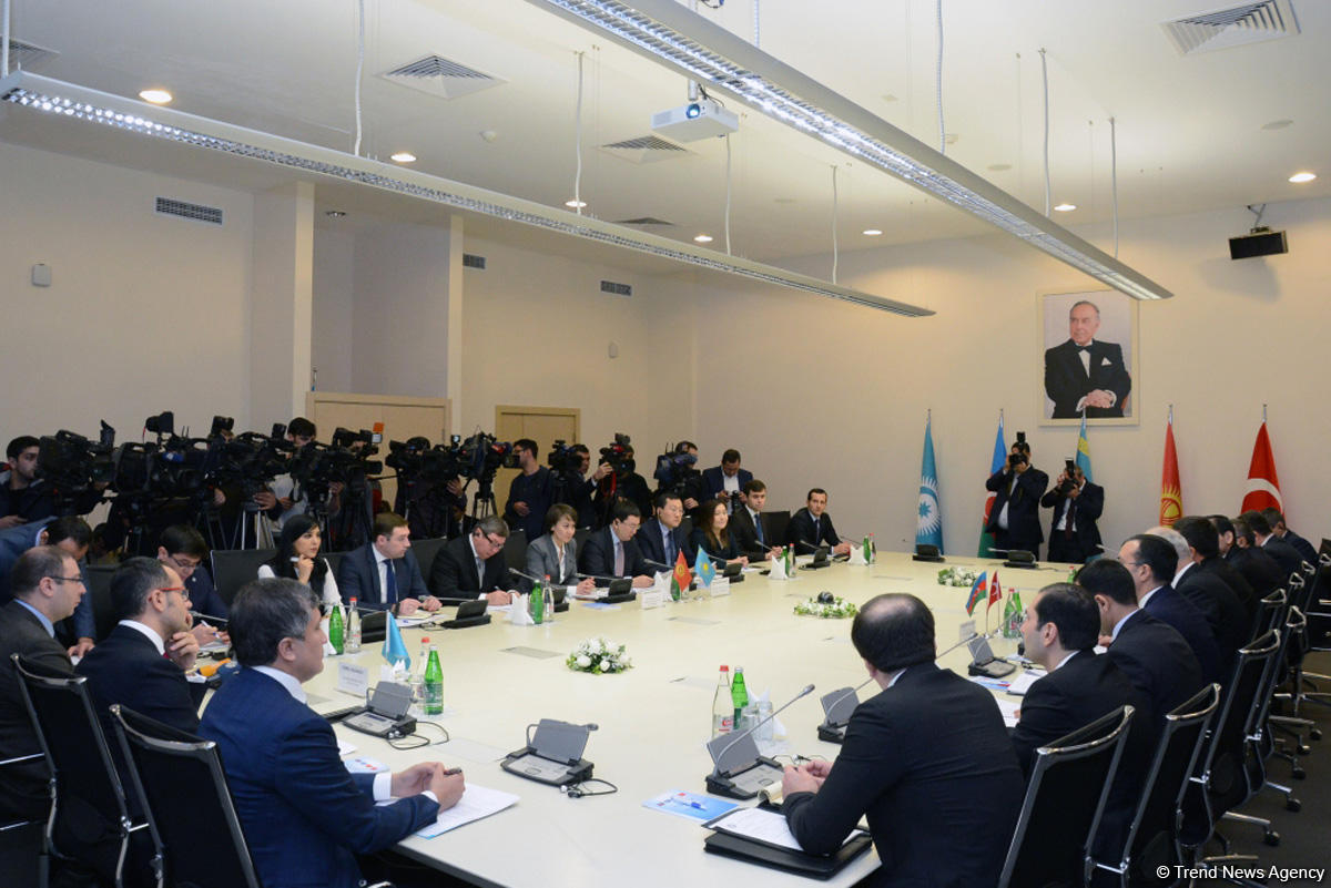 Страны Тюркского совета имеют все шансы соединить ведущие из Китая в Европу транспортные пути - замминистра  (ФОТО)