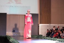 Потрясающее дефиле Тюркской национальной одежды в Баку - традиции и современность (ВИДЕО,ФОТО)