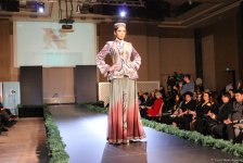 Потрясающее дефиле Тюркской национальной одежды в Баку - традиции и современность (ВИДЕО,ФОТО)