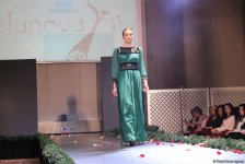 Потрясающее дефиле Тюркской национальной одежды в Баку - традиции и современность (ВИДЕО,ФОТО)