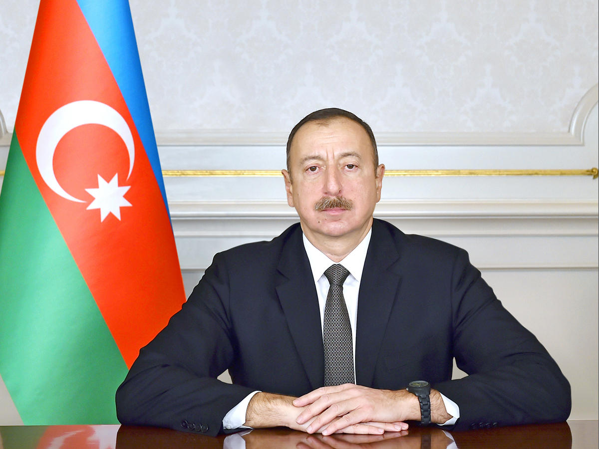 Президент Азербайджана подписал распоряжение о помиловании