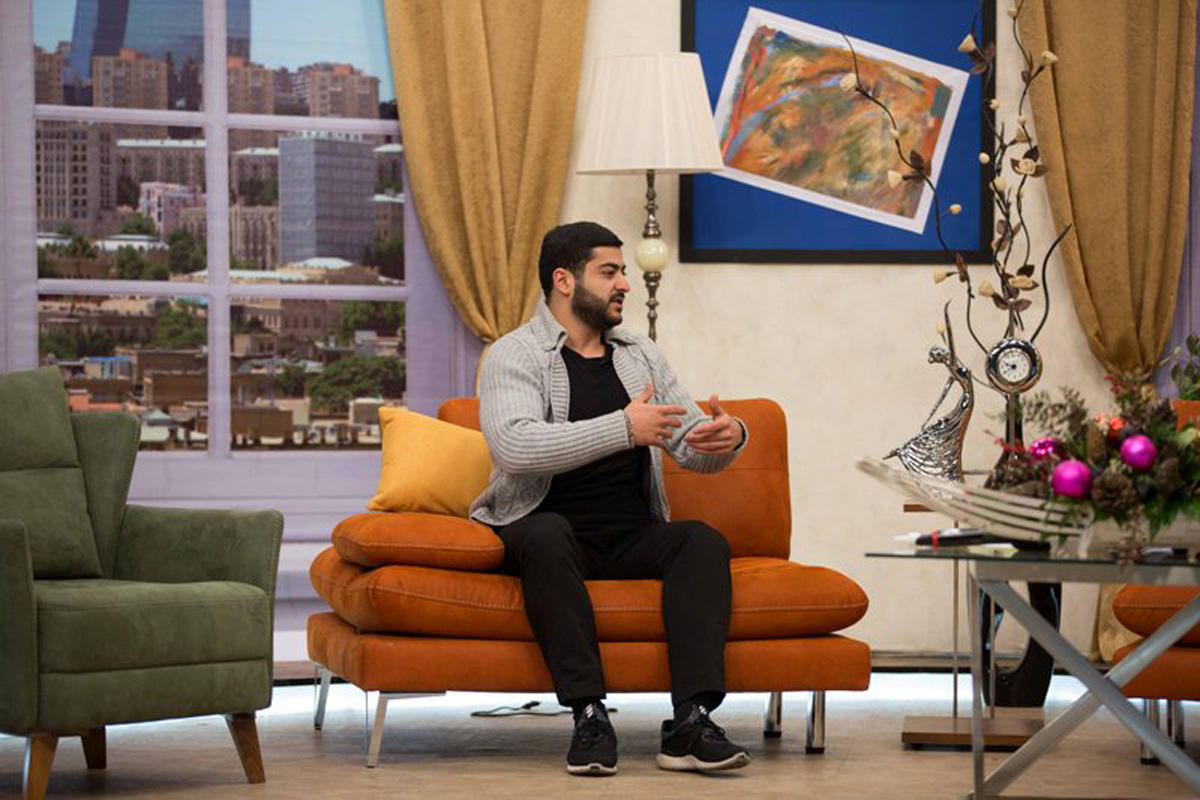 PR-технологии на азербайджанском телеканале (ФОТО)