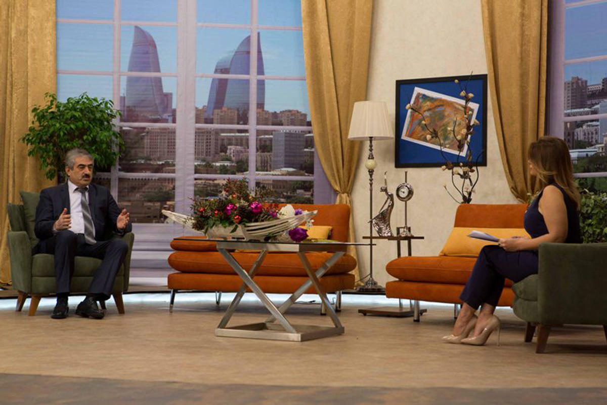 PR-технологии на азербайджанском телеканале (ФОТО)