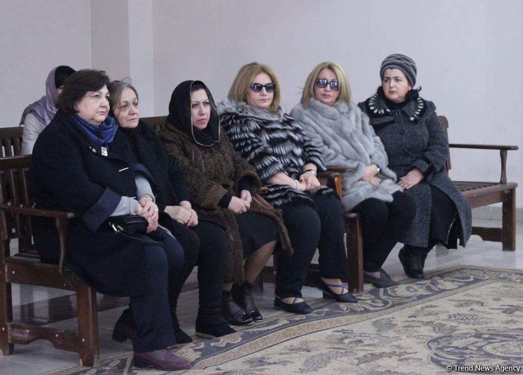 В Баку простились с народным артистом Мухтаром Маниевым (ФОТО)