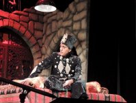 Потрясающая история любви и надежды Али и Нино в театре (ФОТО)