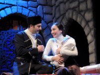 Потрясающая история любви и надежды Али и Нино в театре (ФОТО)
