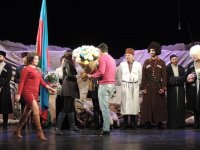 Потрясающая история любви и надежды Али и Нино в театре (ФОТО)