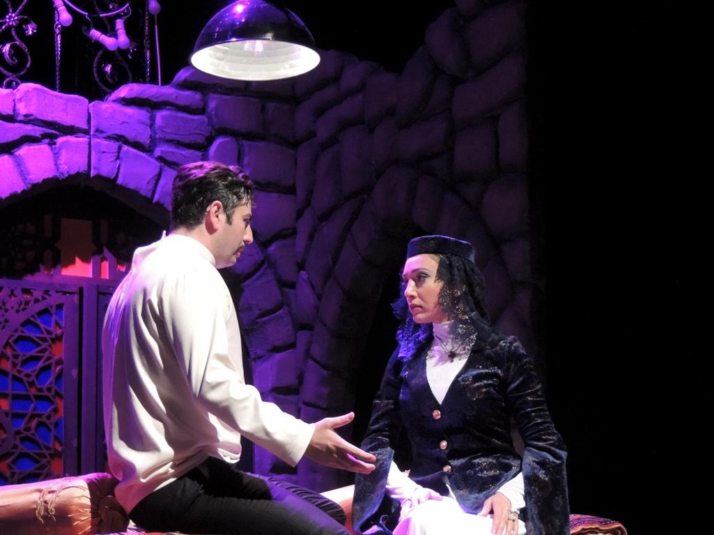 Потрясающая история любви и надежды Али и Нино в театре (ФОТО)