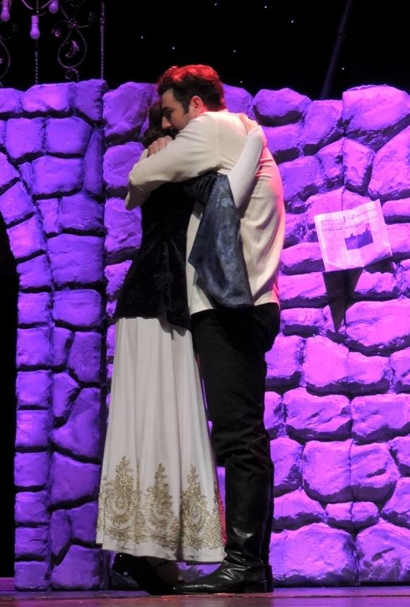 Потрясающая история любви и надежды Али и Нино в театре (ФОТО)