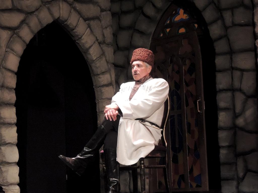 Потрясающая история любви и надежды Али и Нино в театре (ФОТО)