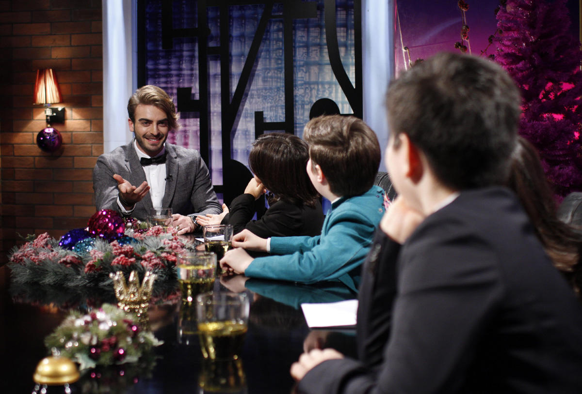 Азербайджанские телезвезды и участники фестиваля  "ЗИМА" поменялись местами (ФОТО)