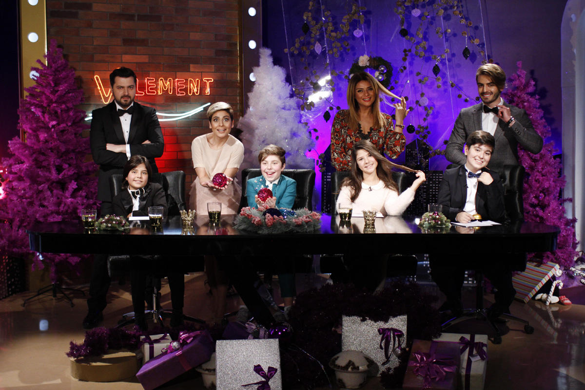 Азербайджанские телезвезды и участники фестиваля  "ЗИМА" поменялись местами (ФОТО)