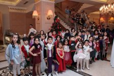 В Баку прошел вечер моды, посвященный Новому году (ФОТО)