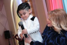 В Баку прошел вечер моды, посвященный Новому году (ФОТО)