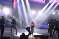 45-летний фейерверк эмоций Фаига Агаева в праздничном вечере F.A Made in Azerbaijan (ФОТО)