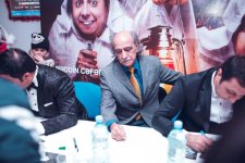 "Naxox" в Гяндже: известные актеры встретились с поклонниками (ФОТО)