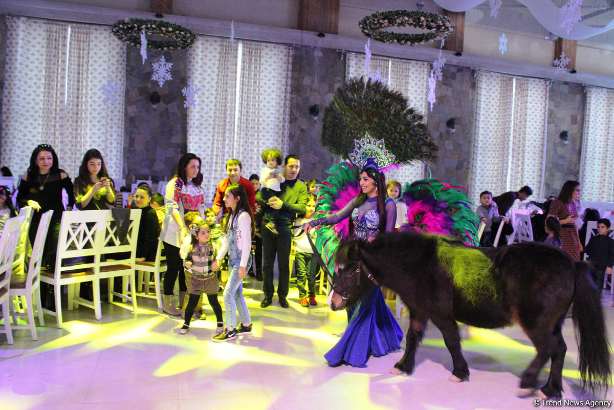 Новогоднее детское шоу  в Elite Events Hall (ФОТО)