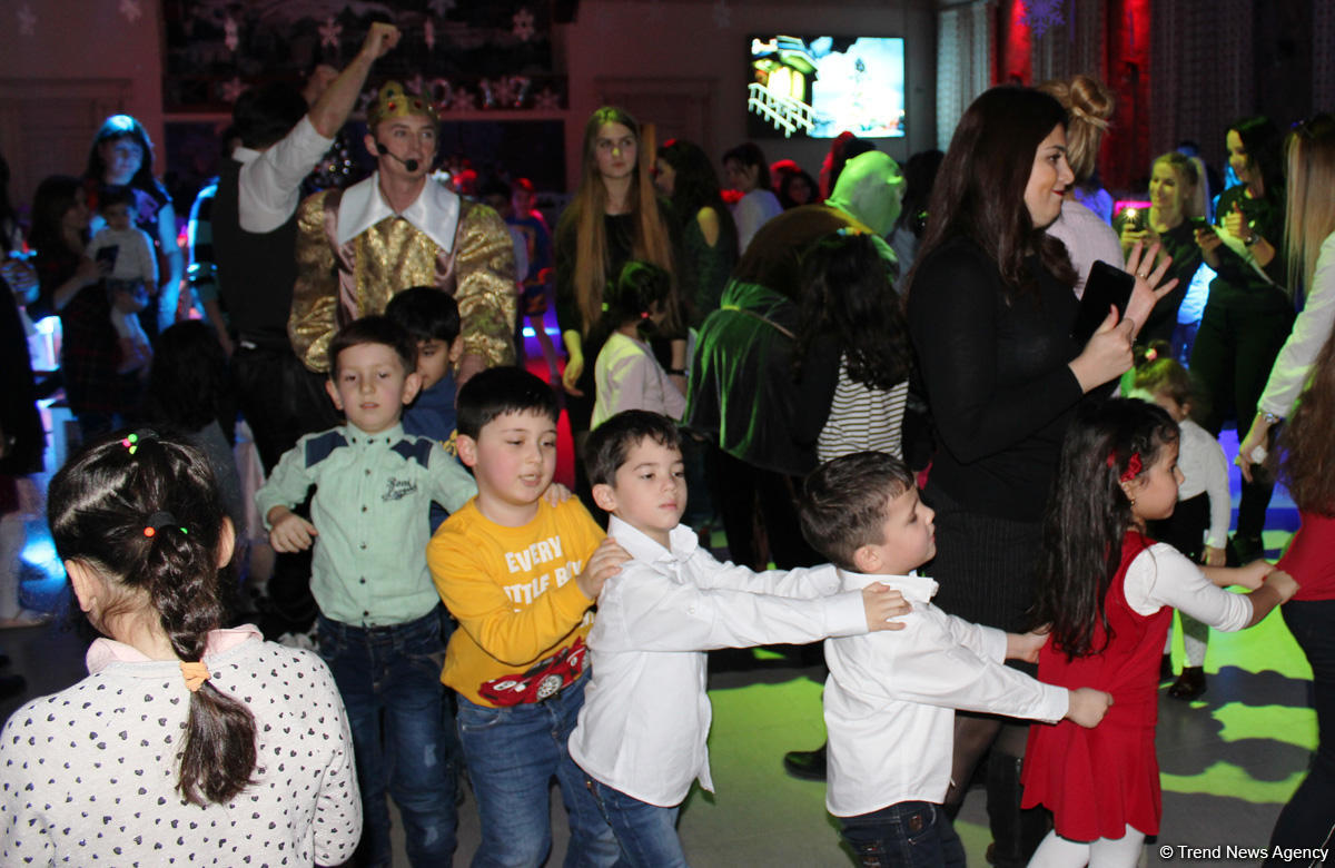 Новогоднее детское шоу  в Elite Events Hall (ФОТО)