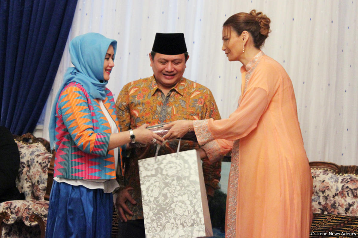 Вечер дружбы Азербайджан-Индонезия: национальные блюда, музыка, подарки (ФОТО)