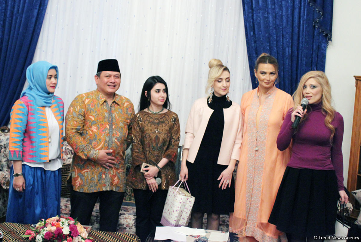 Вечер дружбы Азербайджан-Индонезия: национальные блюда, музыка, подарки (ФОТО)
