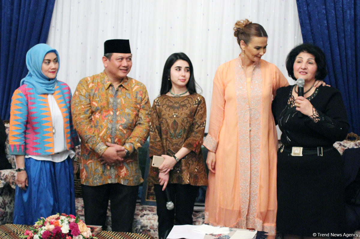 Вечер дружбы Азербайджан-Индонезия: национальные блюда, музыка, подарки (ФОТО)
