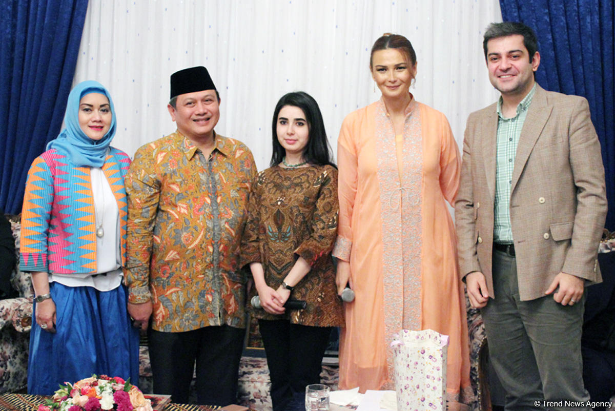 Вечер дружбы Азербайджан-Индонезия: национальные блюда, музыка, подарки (ФОТО)