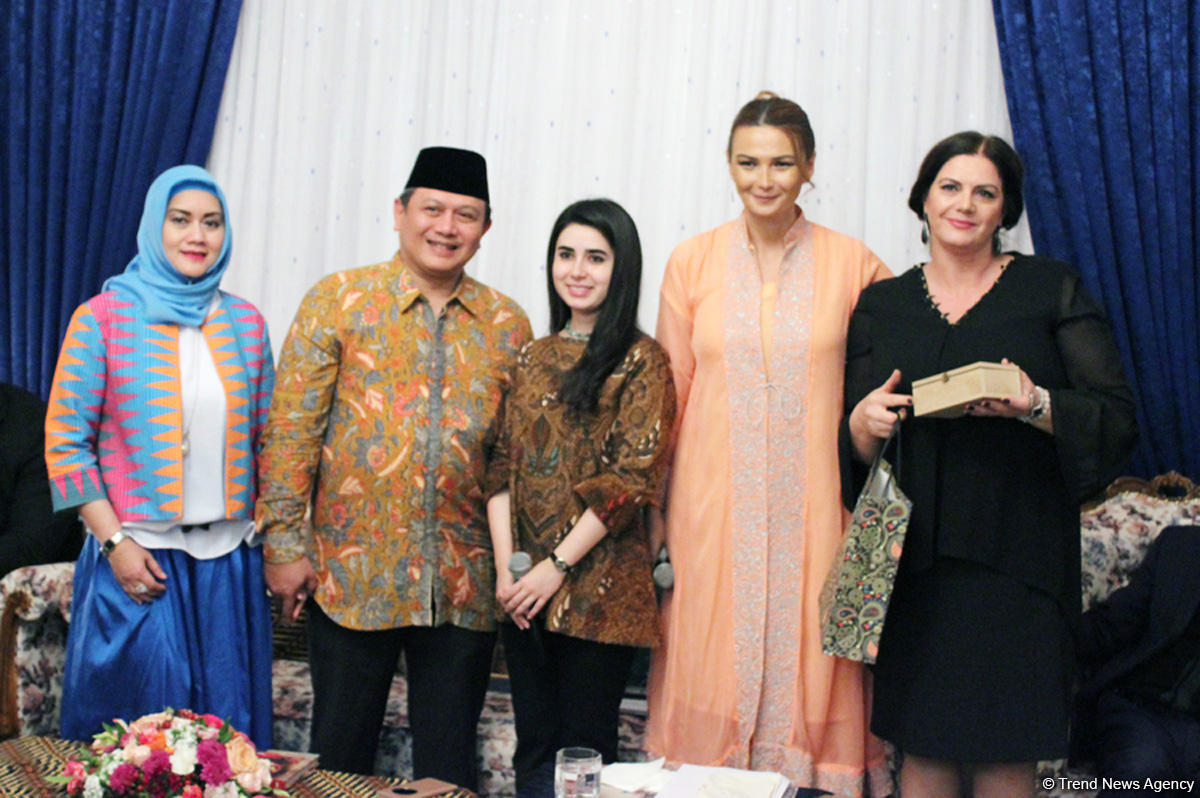 Вечер дружбы Азербайджан-Индонезия: национальные блюда, музыка, подарки (ФОТО)