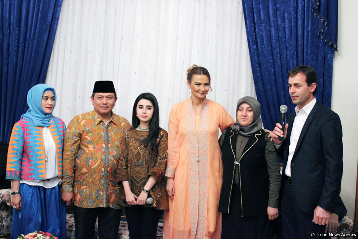 Вечер дружбы Азербайджан-Индонезия: национальные блюда, музыка, подарки (ФОТО)