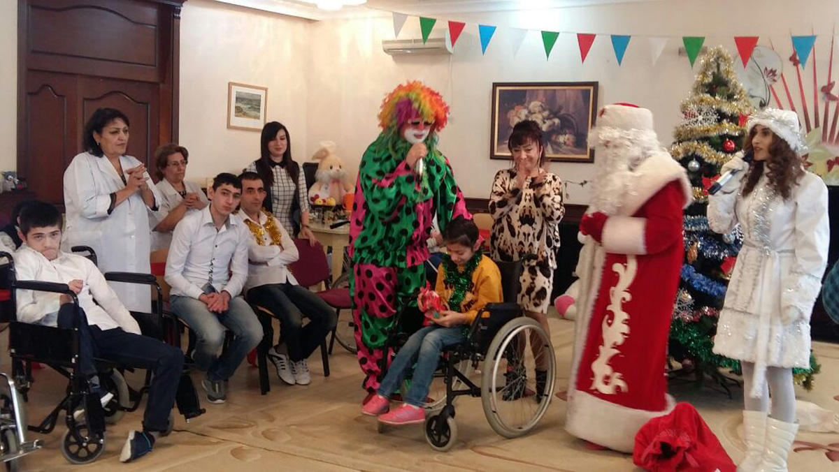 Коллектив телепроекта "Sağlam Nəsil" провел благотворительную акцию (ФОТО)