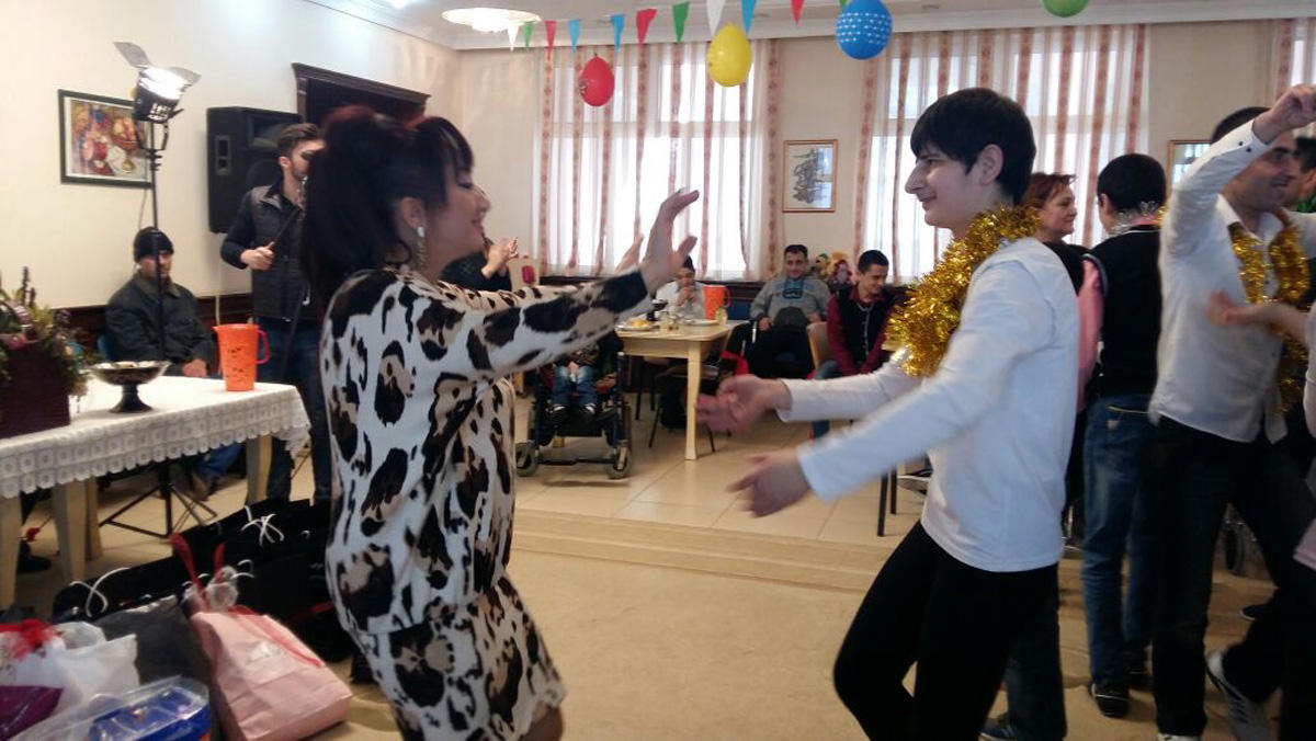 Коллектив телепроекта "Sağlam Nəsil" провел благотворительную акцию (ФОТО)