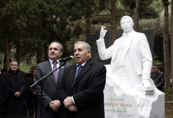 В Баку состоялось открытие памятника Зелимхану Ягубу (ФОТО)