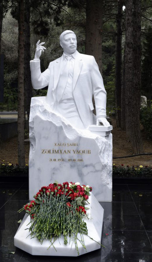 В Баку состоялось открытие памятника Зелимхану Ягубу (ФОТО)