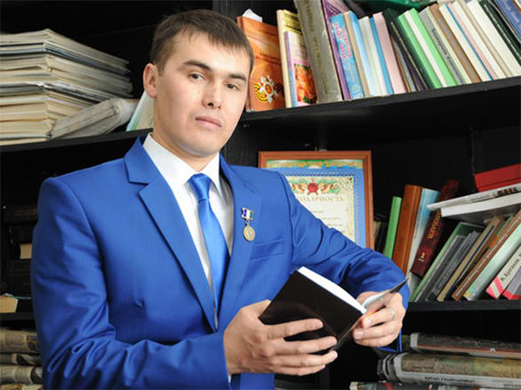 Азербайджанские народные сказки переводятся на башкирский язык