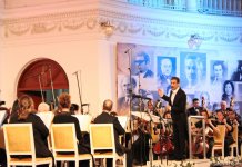 Дамы и кавалеры не вальсировали, а парили… Звездный юбилей в Баку (ФОТО)