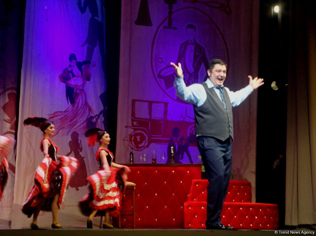 Любовь и интриги в азербайджанском театре (ФОТО)