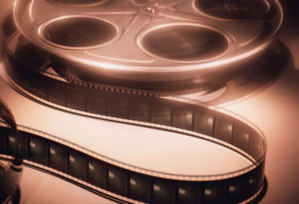 В Узбекистане запретили трилогию "Пятьдесят оттенков серого" и ещё 100 фильмов