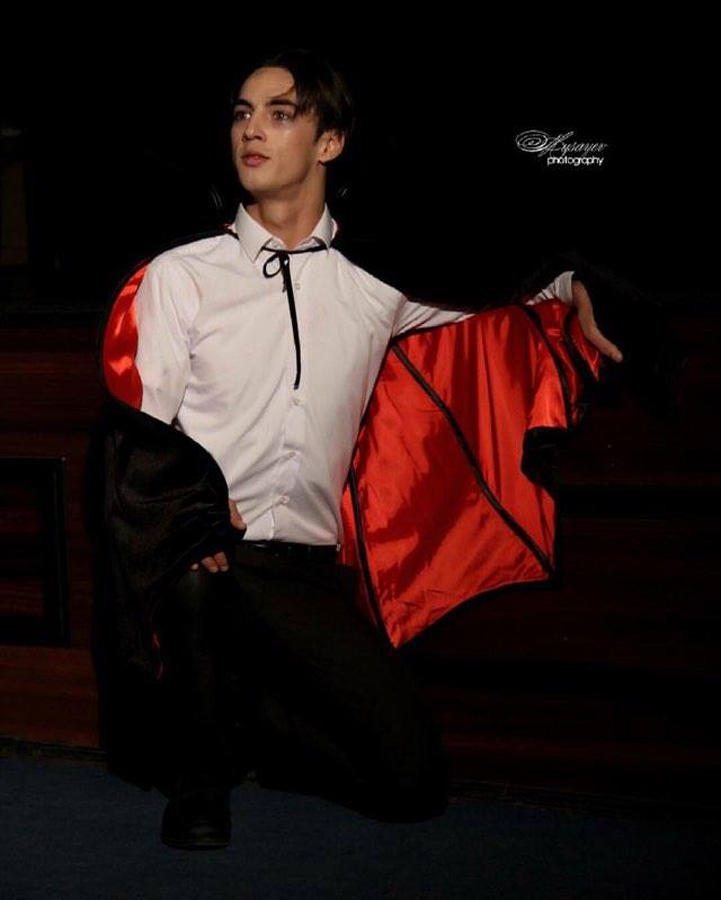 Азербайджанские актеры привнесли новое дыхание в историю любви Шекспира (ФОТО)