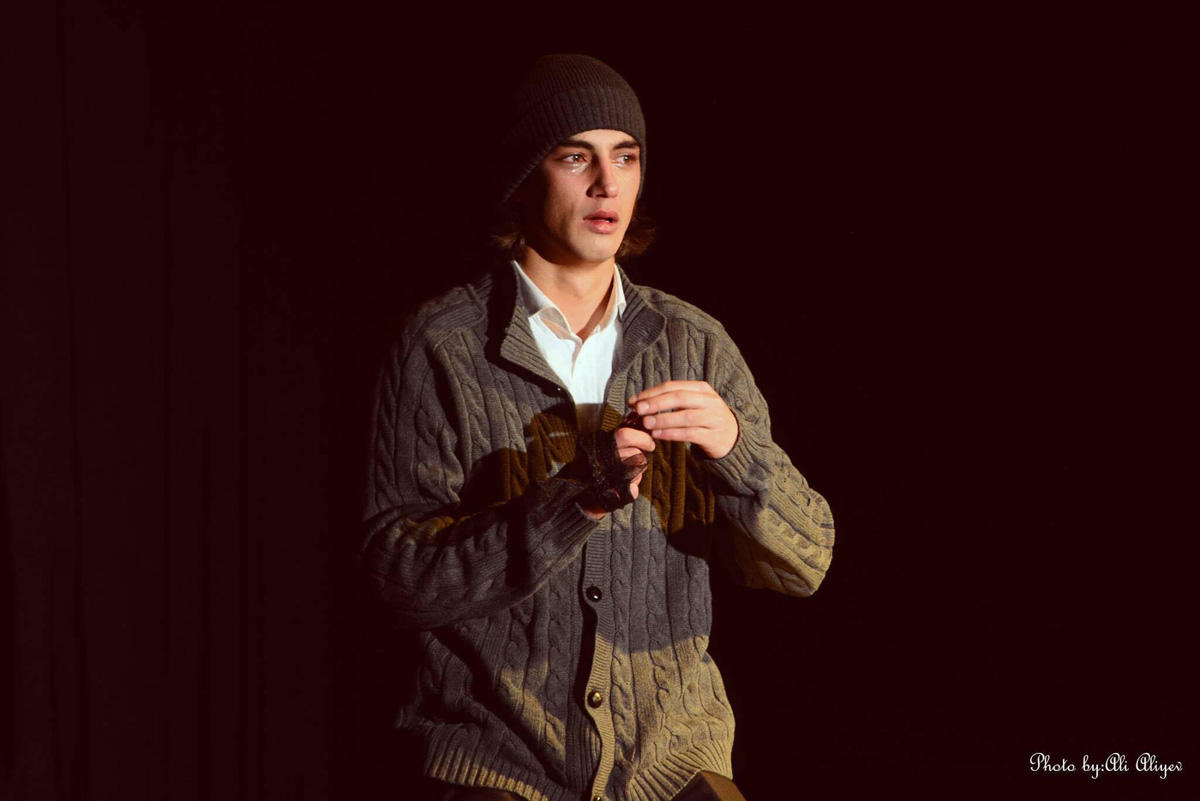 Азербайджанские актеры привнесли новое дыхание в историю любви Шекспира (ФОТО)