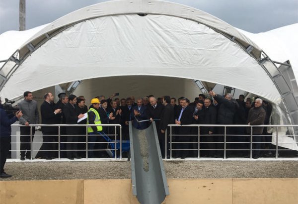 Азербайджан и Иран приступили к строительству в Баку фармзавода (ФОТО)