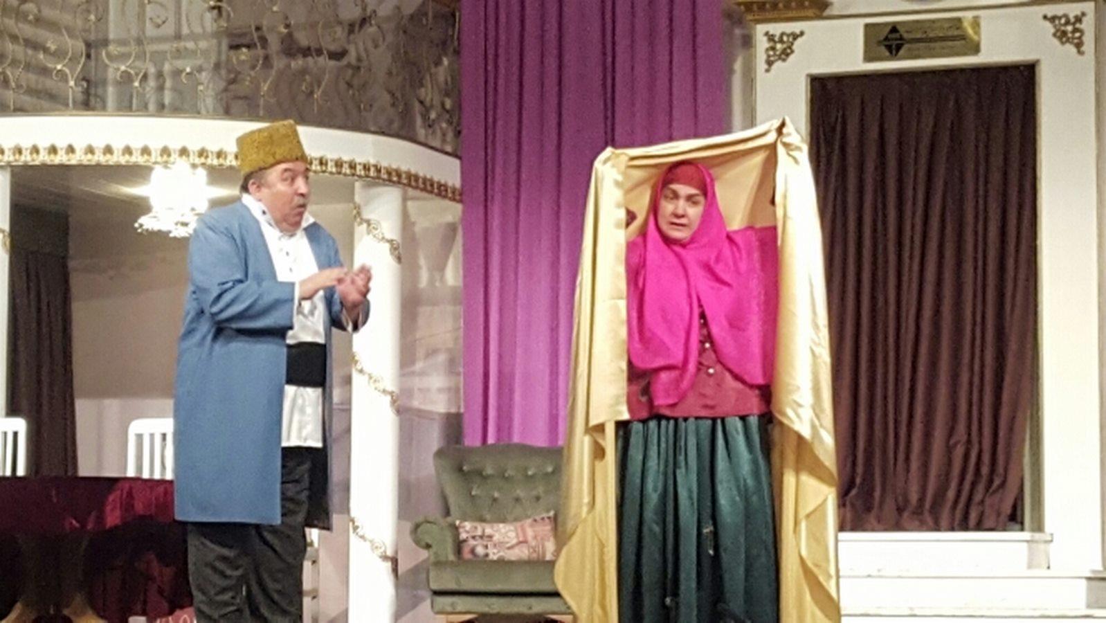 Азербайджанских актеров встретили овациями в Тебризе (ФОТО)