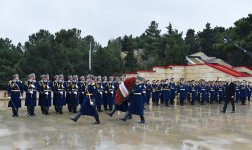 Президент Азербайджана почтил светлую память шехидов (ФОТО)