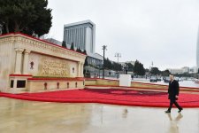 Президент Азербайджана почтил светлую память шехидов (ФОТО)