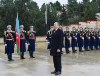 Президент Азербайджана почтил светлую память шехидов (ФОТО)