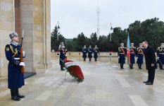 Президент Азербайджана почтил светлую память шехидов (ФОТО)
