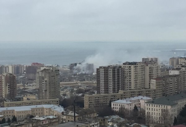 Пожар на «Советской» в Баку потушен (ФОТО/ВИДЕО) (Обновлено)