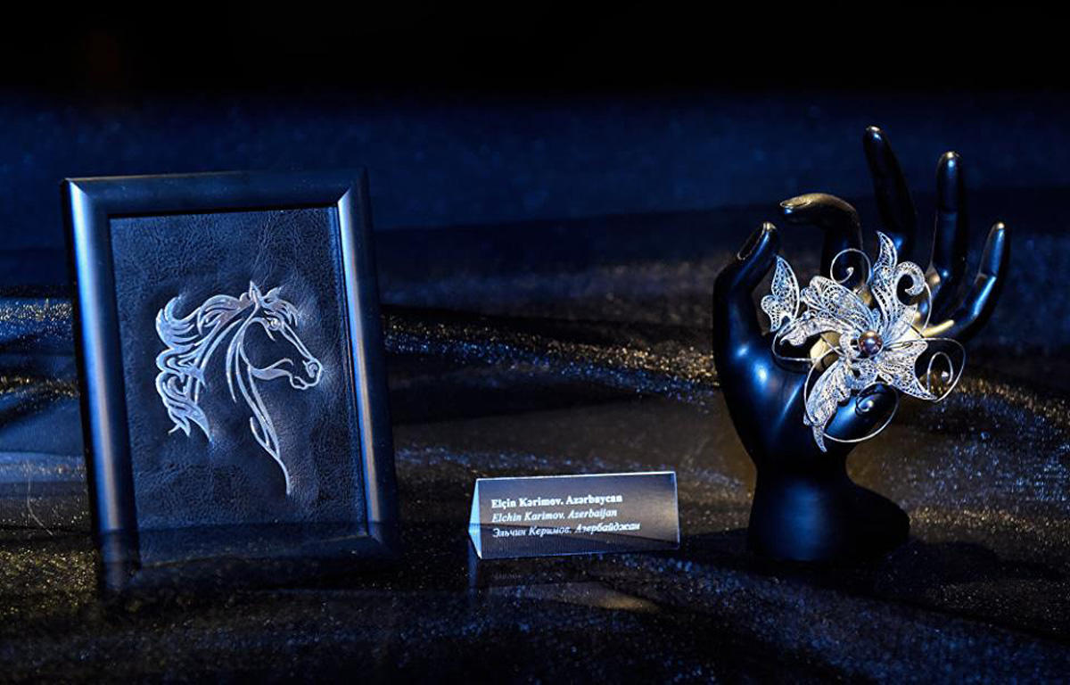 Выставка ювелирных изделий в Баку (ФОТО)