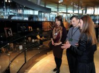 Выставка ювелирных изделий в Баку (ФОТО)